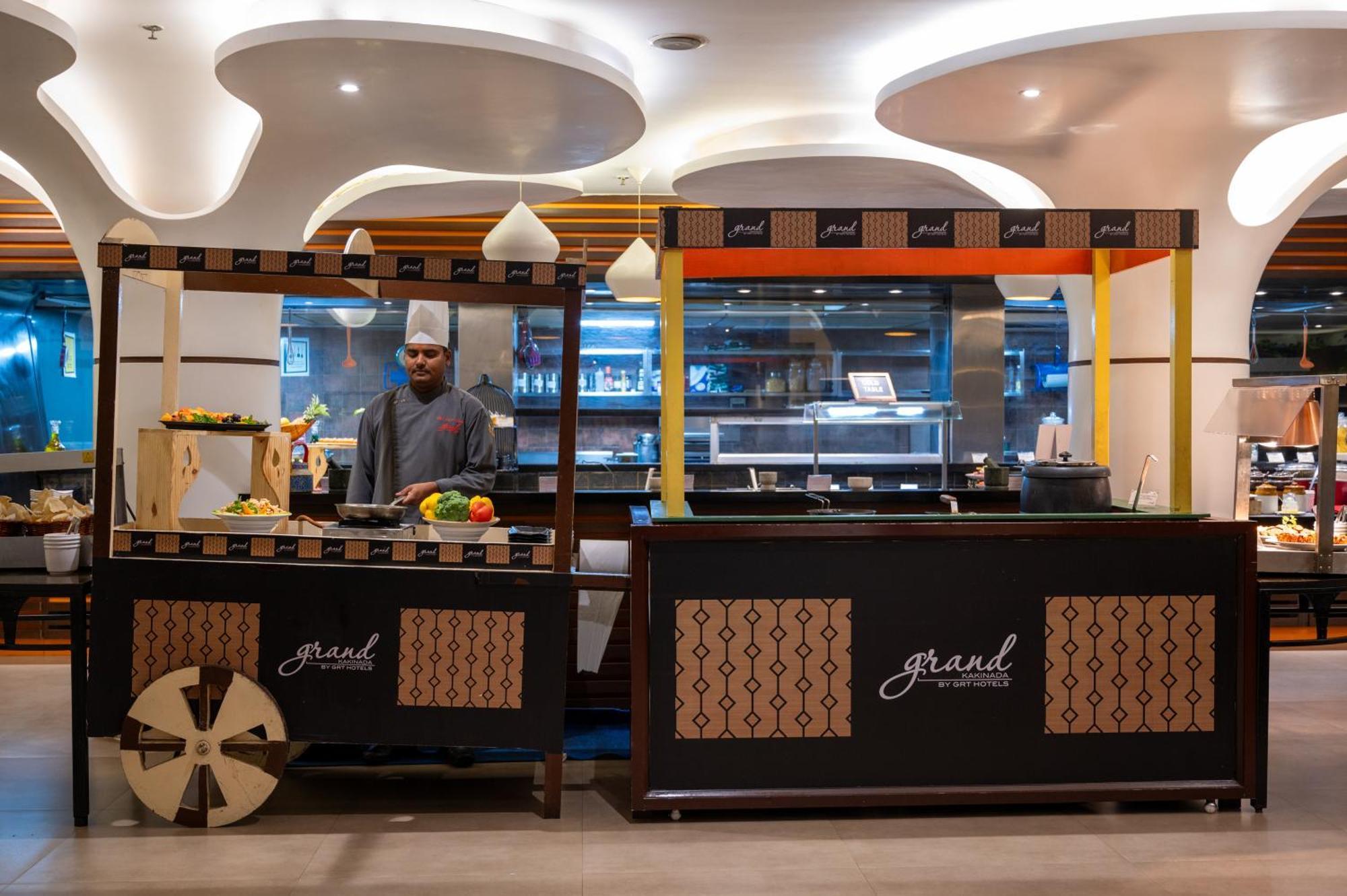 Grand Kakinada By Grt Hotels Exterior foto